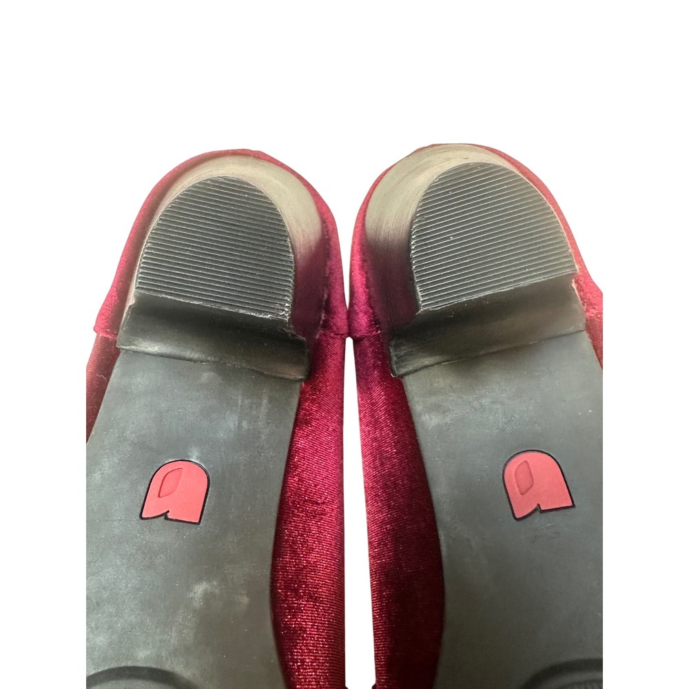 Umberto Raffini Neena Burgundy Velvet Block Heel Pumps Size 41 US 10 Holiday - Picture 6 of 9